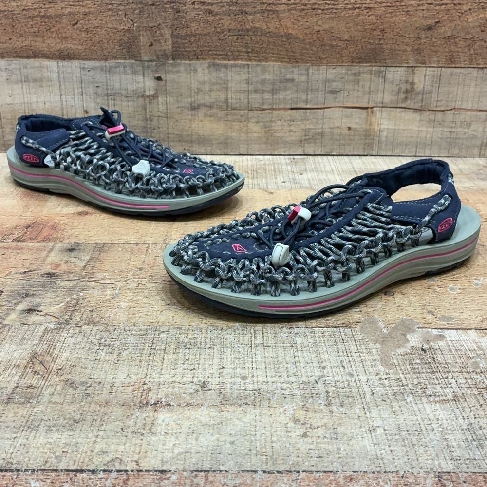 KEEN UNEEK Sandals Womens Size 9 39.5 Blue Strappy Outdoor Walking Comfort Shoes